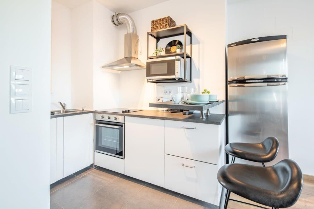 Cute Central Apartment With Balcony Budapest Exterior photo